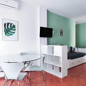  Apartment San Nichola's